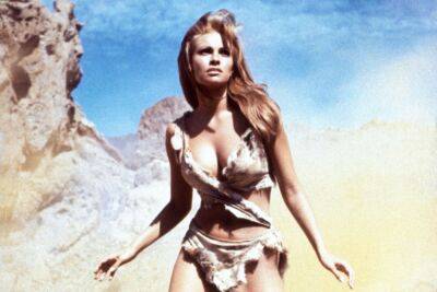 Raquel Welch, Actress And Pin-up Icon, Dead At 82 - etcanada.com
