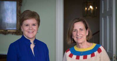 Nicola Sturgeon described politics as 'harsh and hostile' for women - www.dailyrecord.co.uk - Scotland - Beyond