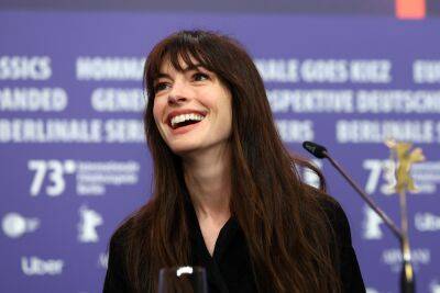 Anne Hathaway Stresses Importance Of Embracing Cinemagoing & All Types Of Movies “If This Art Form Is To Continue” – Berlin - deadline.com - New York - Berlin