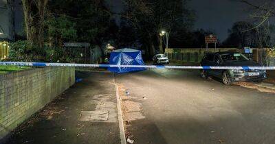 Police make attempted murder arrest after stabbing victim rushed to hospital for 'life-saving treatment' - www.manchestereveningnews.co.uk