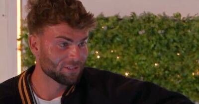 Love Island fans in shock as Samie forgives Tom after he writes her a poem - www.ok.co.uk