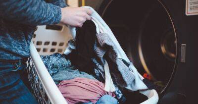Mrs Hinch fans share 29p 'staple' product that stops black jeans from fading in the wash - www.dailyrecord.co.uk - Beyond