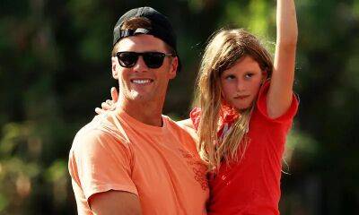 Tom and Vivian Brady share updates on their ‘daddy-daughter date’ - us.hola.com