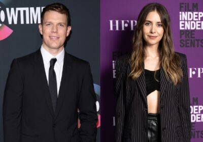 ‘Apples Never Fall’: Jake Lacy And Alison Brie Cast As Series Regulars In Dark Secret Mystery-Drama - etcanada.com - New York - USA
