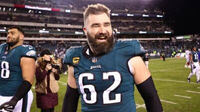 Philadelphia Eagles' Jason Kelce and Wife Kylie Welcome Baby No. 3 After 2023 Super Bowl - www.etonline.com - Philadelphia, county Eagle - county Eagle - Kansas City - city Philadelphia, county Eagle
