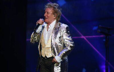 Rod Stewart pays for day of MRI scans at Essex hospital - www.nme.com - Britain - Manchester - city Belfast - Dublin - county Stewart