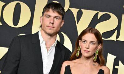 Riley Keough reveals her husband Ben Smith-Petersen makes an appearance on Daisy Jones & the Six - hellomagazine.com - Los Angeles