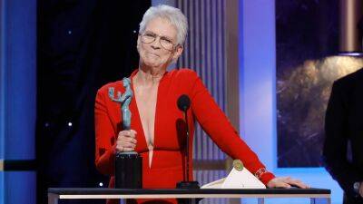 Watch Jamie Lee Curtis Address ‘Nepo Baby’ Moniker, Get Overcome With Emotion in SAG Awards Speech: ‘This Is Just Amazing’ (Video) - thewrap.com - New York
