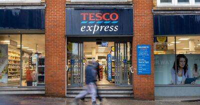 Tesco praised for subtle 'white envelope' scheme that helps struggling shoppers - www.dailyrecord.co.uk - Britain - Scotland - Manchester - city Sandy - Beyond