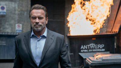 Arnold Schwarzenegger teams up with ‘Top Gun’ star, tells fans ‘I’m back, baby’ - www.foxnews.com - county Carter - city Santora