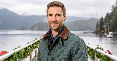 Andrew Walker Teases Reuniting With ‘Three Wise Men and a Baby’ Costars for New Movie, Why He Loves Working With Hallmark - www.usmagazine.com - county Campbell - county Walker - county Love