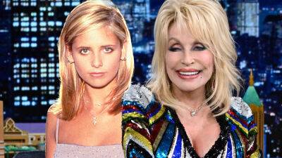 Sarah Michelle Gellar Says Dolly Parton Was An Uncredited Producer On ‘Buffy The Vampire Slayer’ - deadline.com - USA