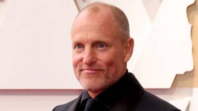 Woody Harrelson To Host ‘Saturday Night Live’ For Fifth Time - deadline.com - county Johnson - Austin, county Johnson