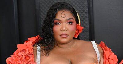 The Behind-the-Scenes Details of Lizzo’s 2023 Grammys Curly Hairstyle - www.usmagazine.com - county Shelby