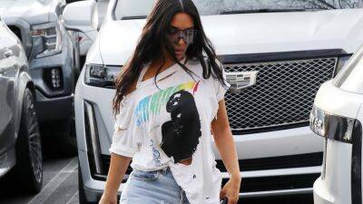 Kim Kardashian Wears Extreme Ripped Jeans While Out in Los Angeles—See Photos - www.glamour.com - Los Angeles
