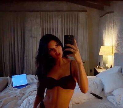 Kendall Jenner Blesses Fans With Sultry Bedtime Selfies in Lingerie: ‘Goodnight’ - www.usmagazine.com - Los Angeles - California