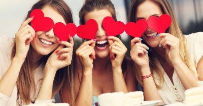 10 Best Galentine’s Day Gifts to Show Some Love for Your Single Friends - www.usmagazine.com