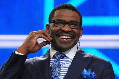 NFL Network Boots Analyst Michael Irvin From Super Bowl Coverage After Hotel Incident - deadline.com - Arizona - Beyond