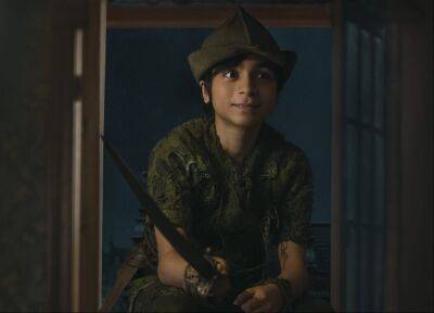 See Yara Shahidi’s Tinker Bell And Jude Law’s Captain Hook In First ‘Peter Pan & Wendy’ Trailer - etcanada.com