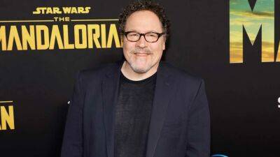 Jon Favreau Details Future of 'Mandalorian' Universe and Following George Lucas' Vision (Exclusive) - www.etonline.com - Hollywood