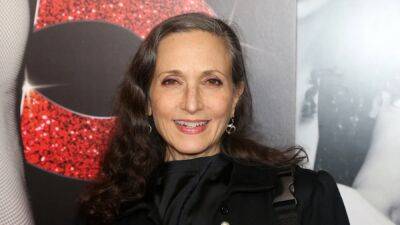 Bebe Neuwirth Returning as Ex-Wife Lilith for 'Frasier' Reboot: Everything We Know About the Sequel Series - www.etonline.com - Los Angeles - Jordan - state Massachusets