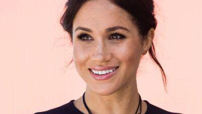 Meghan Markle Just Made Black Monochrome Feel Like Spring in Los Angeles - www.glamour.com - Los Angeles - Mexico