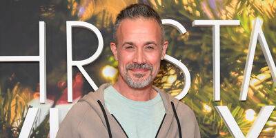 Freddie Prinze Jr. Reveals His Thoughts On 'I Know What You Did Last Summer' Reboot & If He's Been Approached For It - www.justjared.com