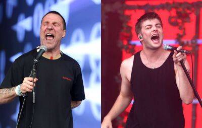 Sleaford Mods welcome Fontaines D.C. frontman Grian Chatten to ‘Late Night With Jason’ talk show - www.nme.com - Australia - Britain