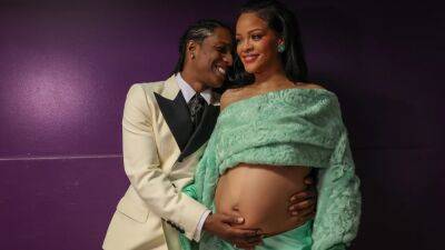 A$AP Rocky Cradles Rihanna's Bare Baby Bump in Gorgeous Backstage Oscars Portrait - www.etonline.com - California