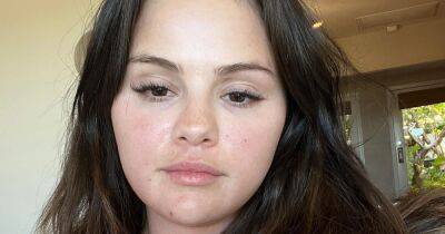 Selena Gomez Looks Radiant and Glowy in New Makeup-Free Selfie: Photo - www.usmagazine.com - Texas - county Love