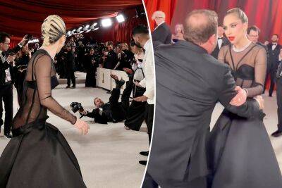 Paparazzi! Oscars photog slammed for Lady Gaga grab - nypost.com