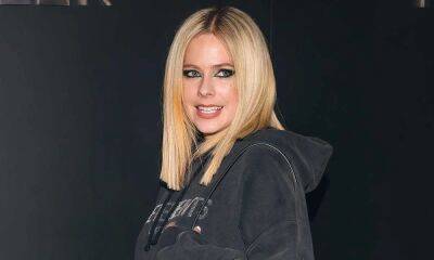 Avril Lavigne thanks 'man who changed my life' after Mod Sun split - hellomagazine.com - Paris - Ohio