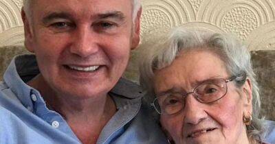 Eamonn Holmes shares heartbreak on first Mother's Day without his mum - www.ok.co.uk - Ireland