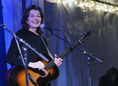 Amy Grant Announces Her First New Music In 10 Years, New Single ‘Trees We’ll Never See’ - etcanada.com