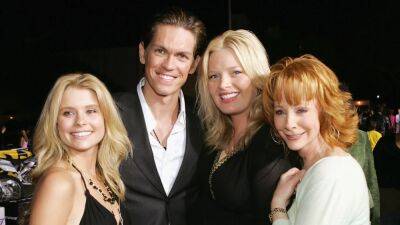 Steve Howey Open to 'Reba' Reboot: 'I Would Do Anything' Reba McEntire Asked Me to Do (Exclusive) - www.etonline.com - Los Angeles - Indiana - Montgomery