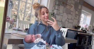Stacey Solomon 'trying not to be hard on herself' as she left to solo parent - www.manchestereveningnews.co.uk