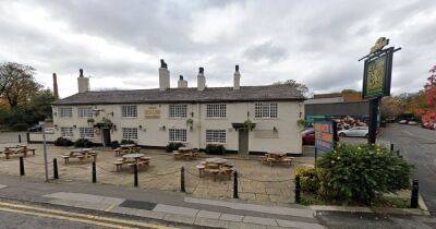 Two men spotted by hospital staff on pub roof trying to break in - www.manchestereveningnews.co.uk - Manchester - county Woods