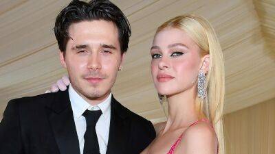Brooklyn Beckham Loves His ‘Throuple’ With Selena Gomez and Wife Nicola Peltz - www.glamour.com - county Hudson