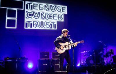 Watch Jake Bugg perform ‘Happy Valley’ theme song at TCT Royal Albert Hall show - www.nme.com - county Valley