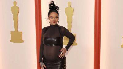 Celebrity Baby Bumps of 2023: Rihanna, Kaley Cuoco and More - www.etonline.com