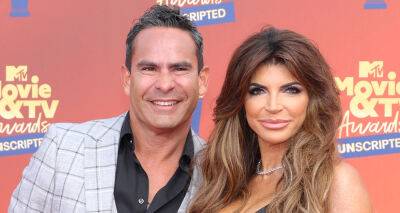 Teresa Giudice Clarifies Husband Louie Ruelas' Comments About Wearing Her Late Father's Pajamas - www.justjared.com - New Jersey