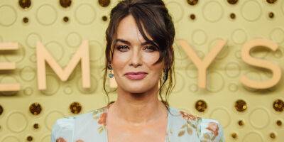 'Game of Thrones' Star Lena Headey Cast In New Netflix Series 'The Abandons' - www.justjared.com - Italy - state Oregon