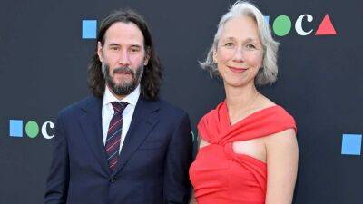 Keanu Reeves Makes Rare Comments About Home Life With Girlfriend Alexandra Grant - www.etonline.com - Britain - Switzerland