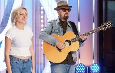 Watch Eurythmics’ Dave Stewart perform with his daughter for ‘American Idol’ audition - www.nme.com - USA