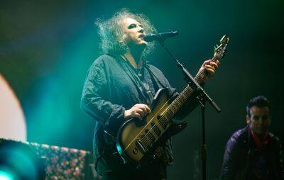 Robert Smith asks Ticketmaster to explain “over priced” face value tickets in fan exchange area - www.nme.com - USA