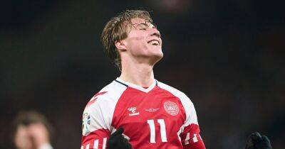 Rasmus Hojlund told he is 'a Manchester United player' amid transfer interest - www.manchestereveningnews.co.uk - Manchester - Denmark - Finland - Kazakhstan