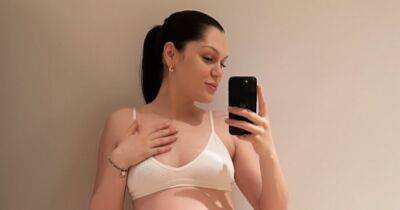 Not long to go! Jessie J bares bump and shows off pregnancy glow in beautiful snaps - www.ok.co.uk