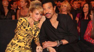 Lionel Richie Says Daughter Nicole and Drew Barrymore 'Almost Killed' Him With Wild Child Years - www.etonline.com