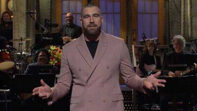 'SNL': Host Travis Kelce Jokes That Beating His Brother in the Super Bowl Was 'Pretty Awkward' - www.etonline.com - France - Philadelphia, county Eagle - county Eagle - Kansas City