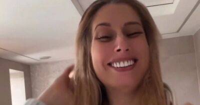 Stacey Solomon emotional as she washes hair for first time since giving birth to Belle - www.ok.co.uk
